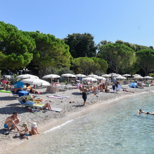Gradska plaža Crikvenice