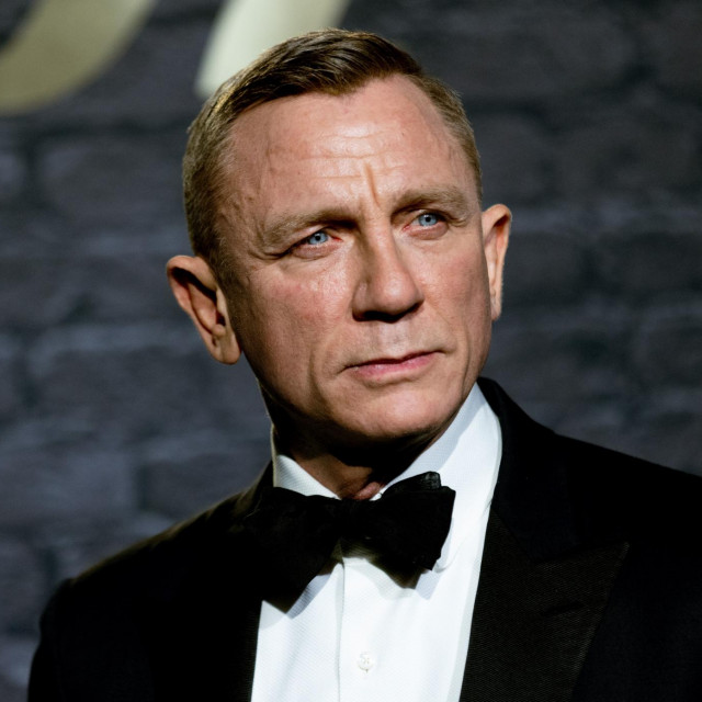 Daniel Craig