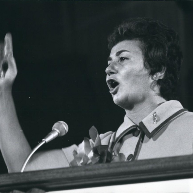 Juanita Castro