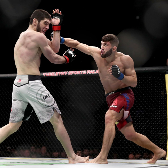 Islam Makhachev vs. Arman Tsarukyan 