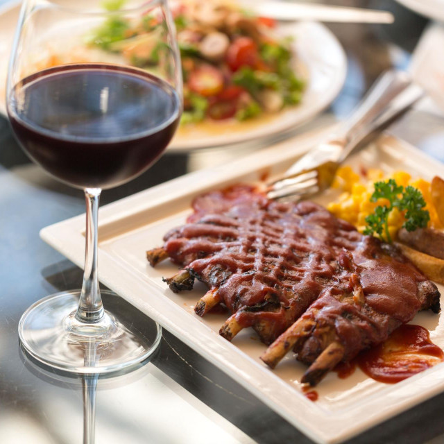 baked pork belly with vine