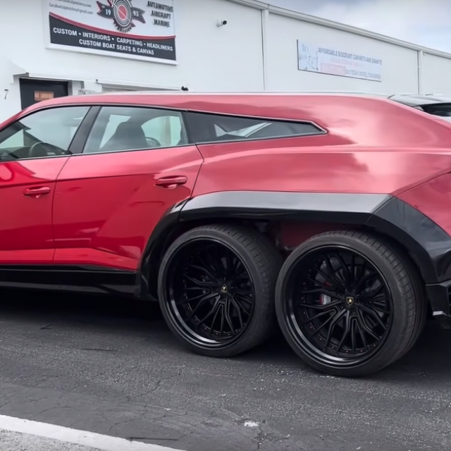 Urus 6X6