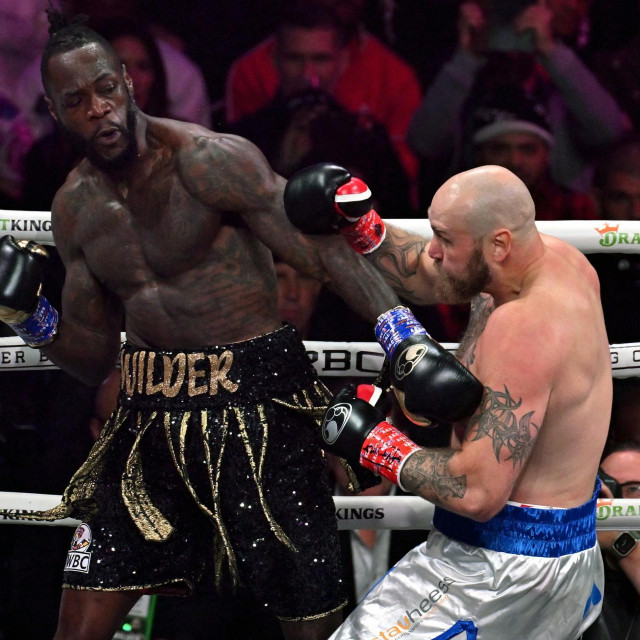 Deontay Wilder vs. Robert Helenius 