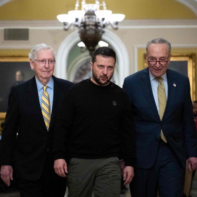 Mitch McConnell, Chuck Schumer i Volodimir Zelenski