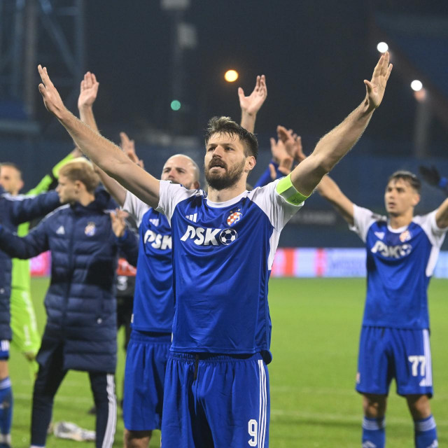 Slavlje igrača Dinama nakon pobjede 3:0