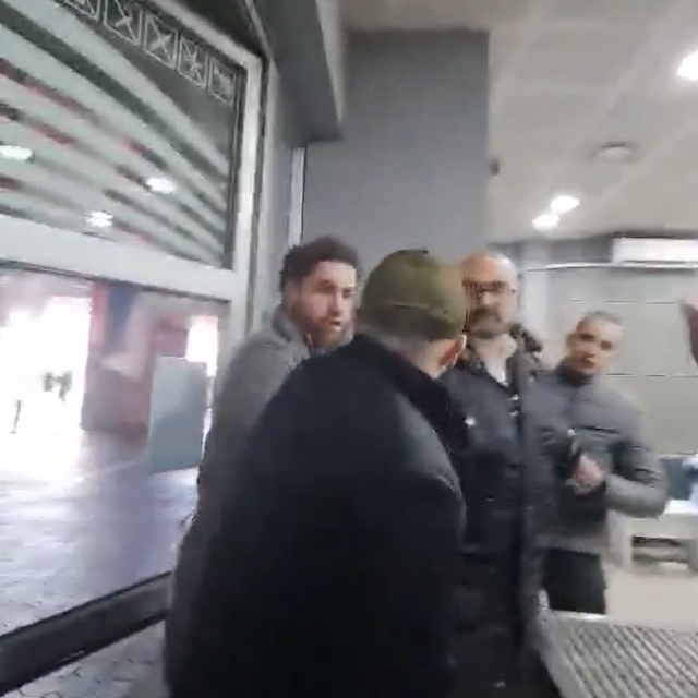 Kaos u beogradskoj Areni