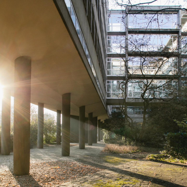 Kazimir Ostrogović, Poslovna zgrada Gradskog poglavarstva, Trg Stjepana Radića 2, 1956.-58.