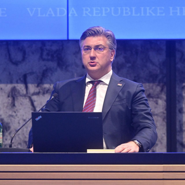 Andrej Plenković na sjednici Vlade
