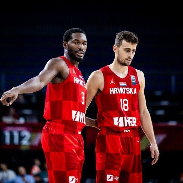 Jaleen Smith i Roko Badžim u reprezentativnom dresu
