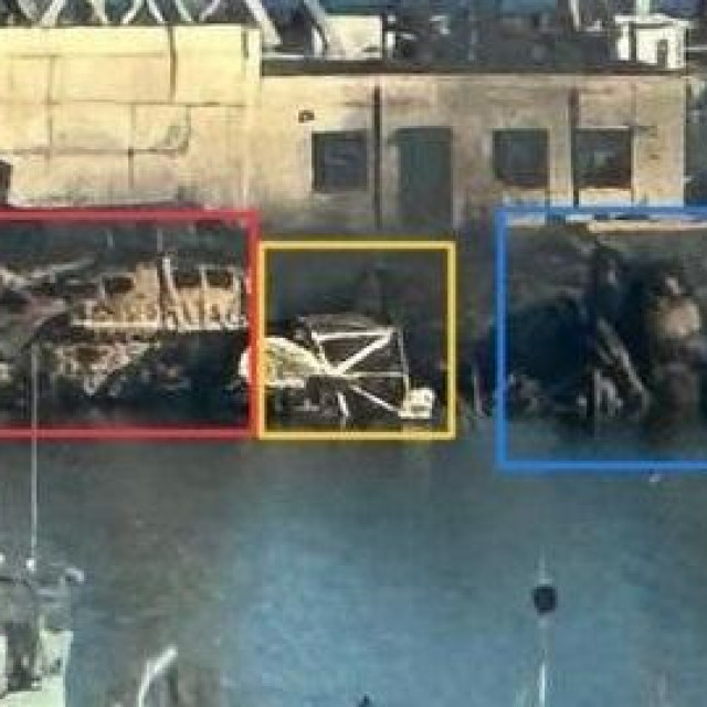 Pogođeni ruski brod na Krimu