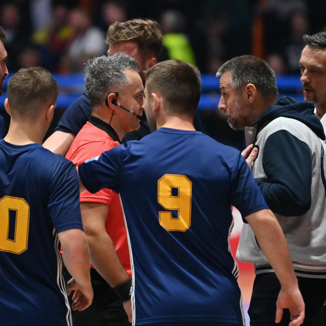 Gužva na kraju utakmice Promotionplay Domograda i Poliklinike Milojević