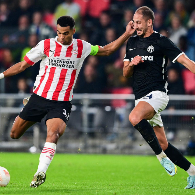 Nikola Katić (desno)