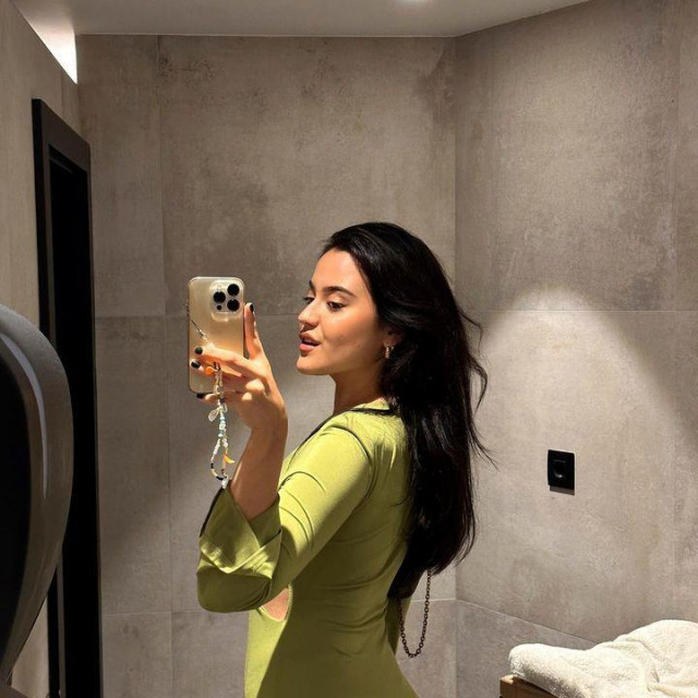 Antonia Dora Pleško
 