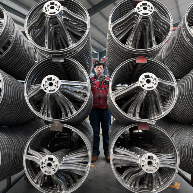 Kineska tvornica automobila