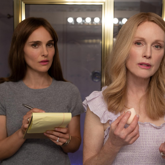Natalie Portman i Juliane Moore u sceni iz filma