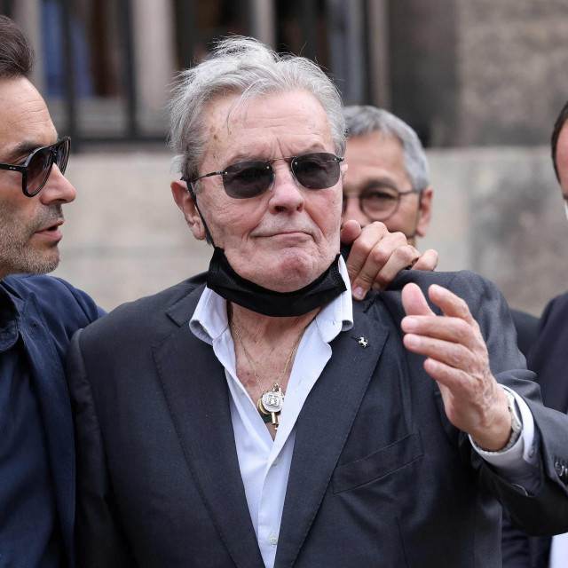 Alain Delon sa sinom Anthonyjem