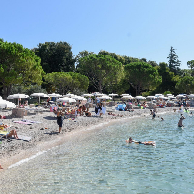 Gradska plaža Crikvenice