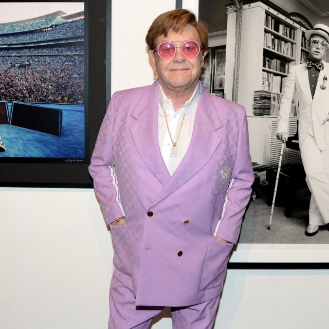 Sir Elton John u travnju 2023. na izložbi
‘Taupin and O‘Neill: Two Sides of the ‘60s‘