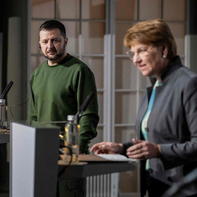 Volodimir Zelenski i Viola Amherd 