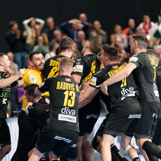 Slavlje crnogorskih rukometaša