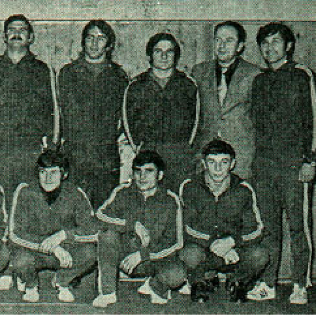 Hrvački klub Gavrilović iz Petrinje 1970. godine (u donjem redu slijeva): Blažo Petrov, Božo Šestić, Slavko Koletić, Dragi Panov, Franjo Pereković; (u gornjem redu): ”tehniko” Mirko Kosmat, Mirko Jančić, Ivica Ljubanović, Momir Petković, Milan Nenadić, predsjednik kluba Zvonko Rudelić, trener Vladimir Sekulić.