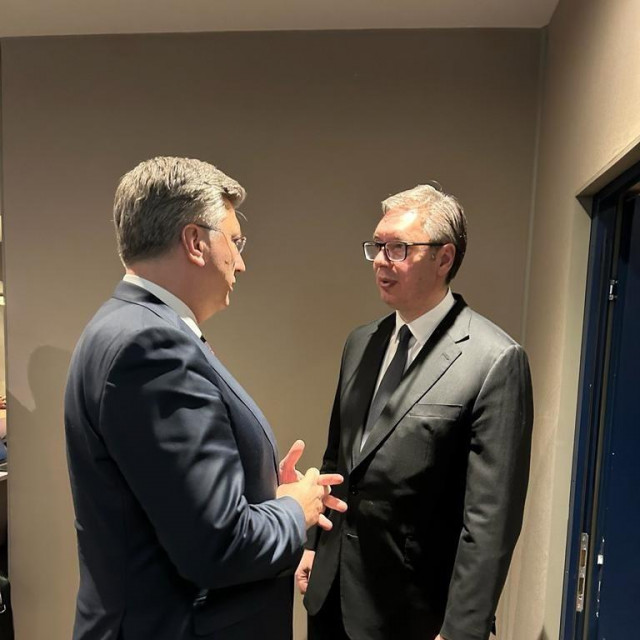 Andrej Plenković i Aleksandar Vučić u Davosu