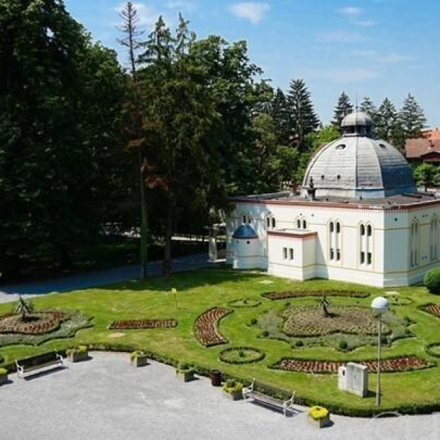 Liječilišni perivoj u Julijevu parku