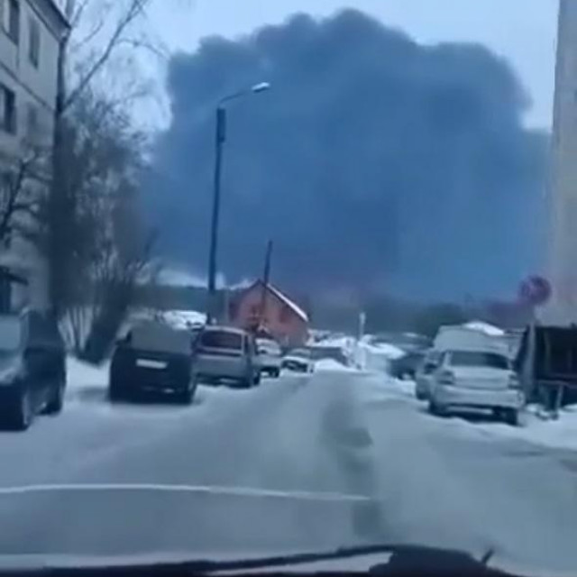 Gore spremnici nafte u ruskoj regiji Brjansk