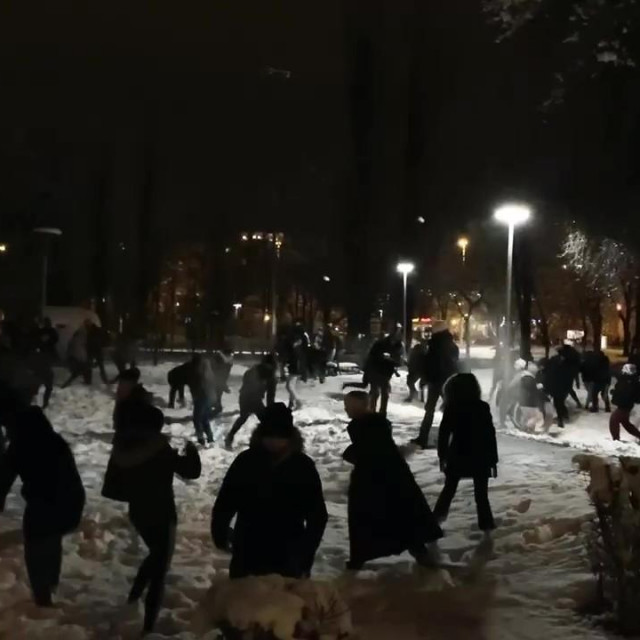 Grudanje studenata u Zagrebu