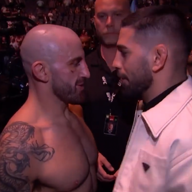 Alexander Volkanovski (lijevo) i Ilia Topuria (desno)