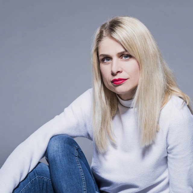 Zagreb, 080118.
Glumica Ana Vilenica.