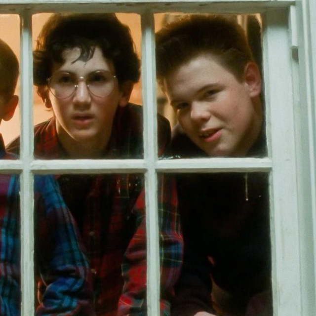 Macaulay Culkin i Devin Ratray u sceni ”Home Alone” (1990)