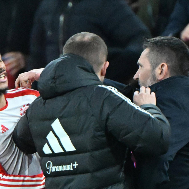 Bjelica u sukobu sa Sanéom