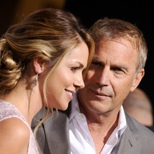Kevin Costner i Christine Baumgartner
