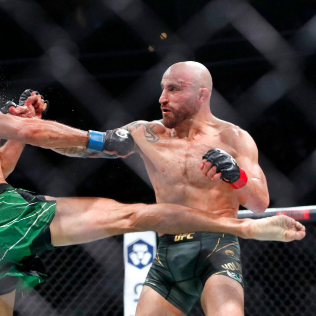 Yair Rodriguez i Alexander Volkanovski