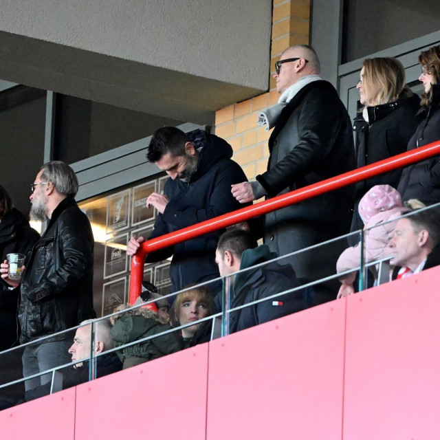 Suspendirani Nenad Bjelica