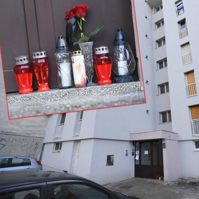 Svijeće pred zgradom u kojoj je pronađena mrtva starica