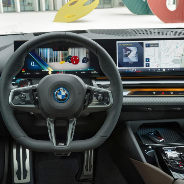 BMW kokpit, ilustracija