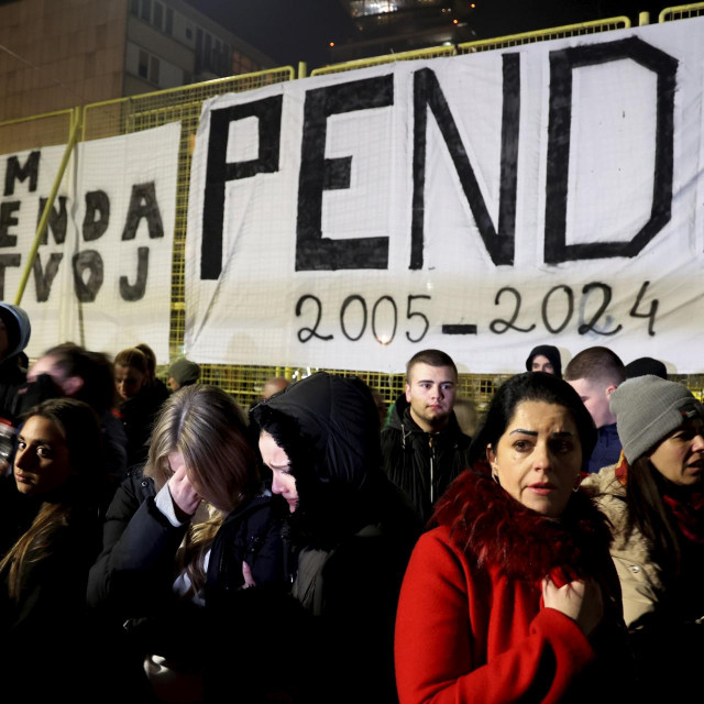 Mirno okupljanje građana Sarajeva u povodu ubojstva