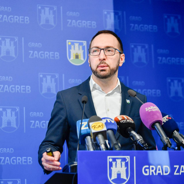 Gradonačelnik Tomislav Tomašević, njegovi zamjenici i pročelnica Gradskog ureda za kulturu i civilno društvo