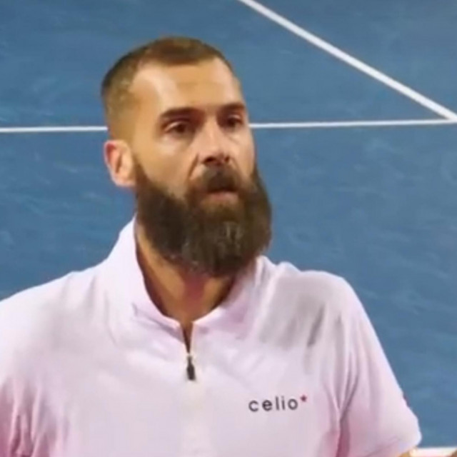 Benoit Paire u svađi s gledateljem