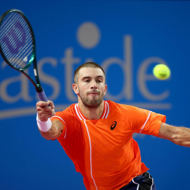 Borna Ćorić