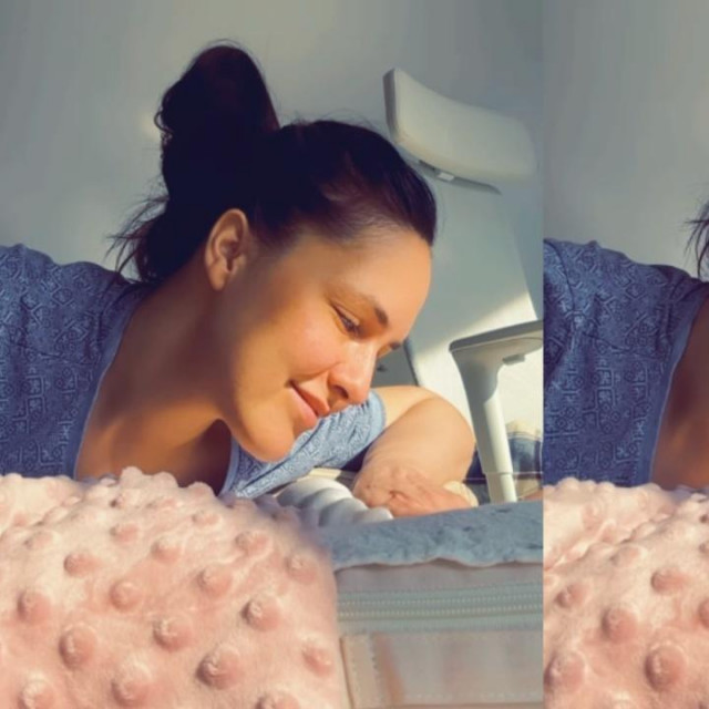 Lana Jurčević s kćerkicom