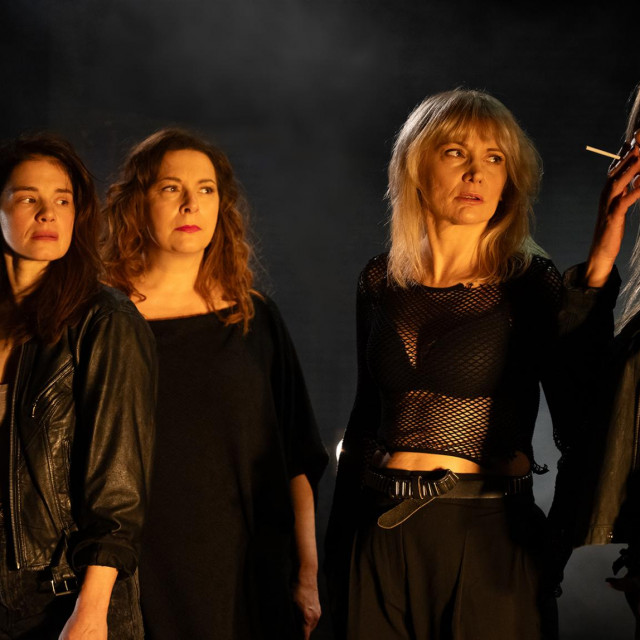 Igraju Jelena Miholjević, Barbara Nola i Ivana Roščić, Gavelline glumice, gošća iz ZKM-a Nataša Dangubić i Viktoria Bubalo