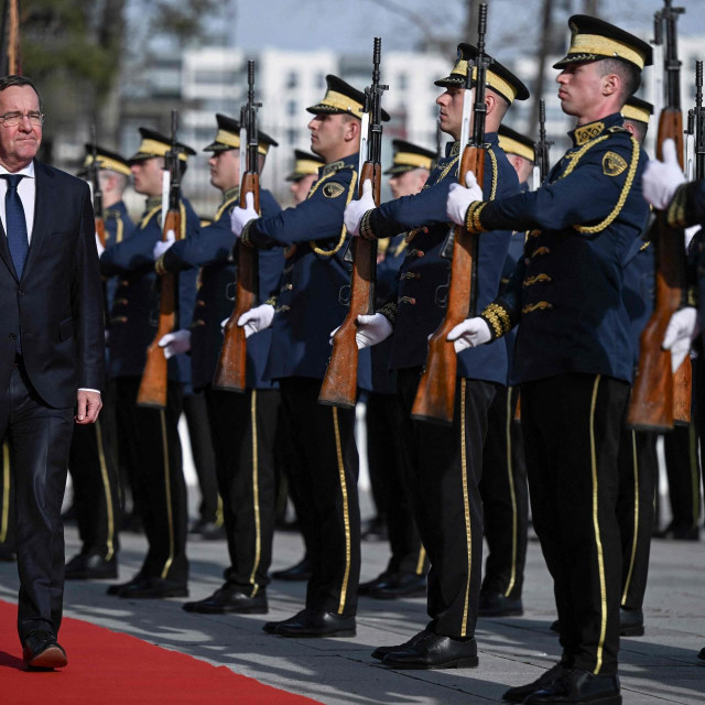 Boris Pistorius u Prištini