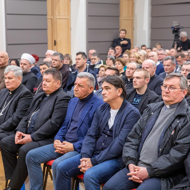 Ante Gotovina, Zlatko Dalić, biskup Vlado Košić