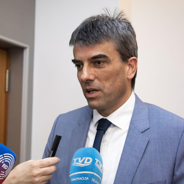 Bivši dekan Alen Host