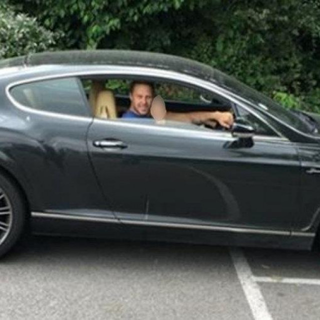 Thomas Davis u ukradenom Bentleyju