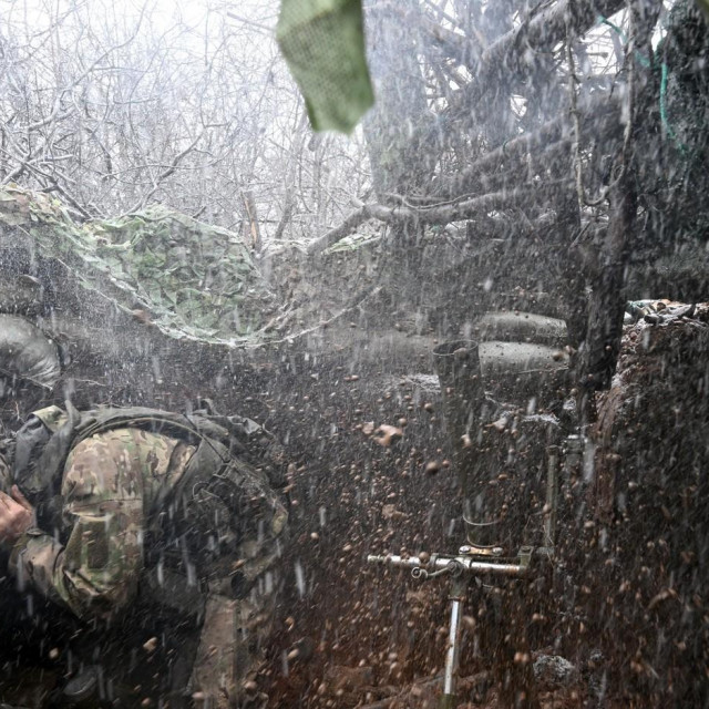 Ilsutracija, ruski vojnik u Ukrajini