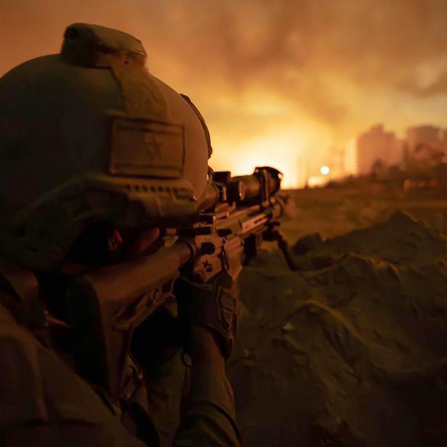 Izraelski vojnik u Gazi